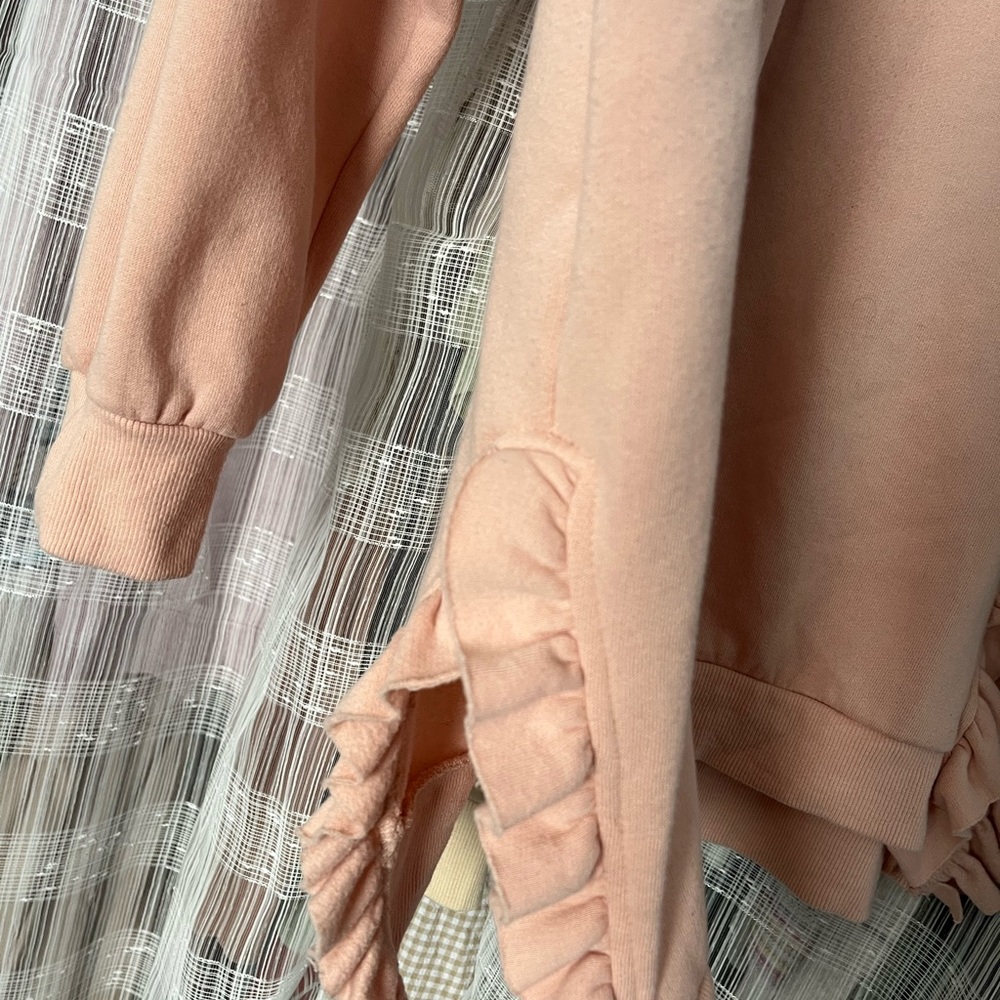 Pink sweatshirt - Picture 3 of 3